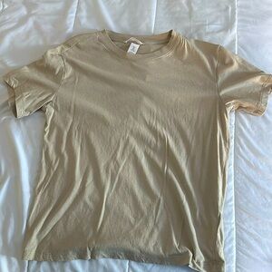 H&M basic baby-tee color beige size small never worn